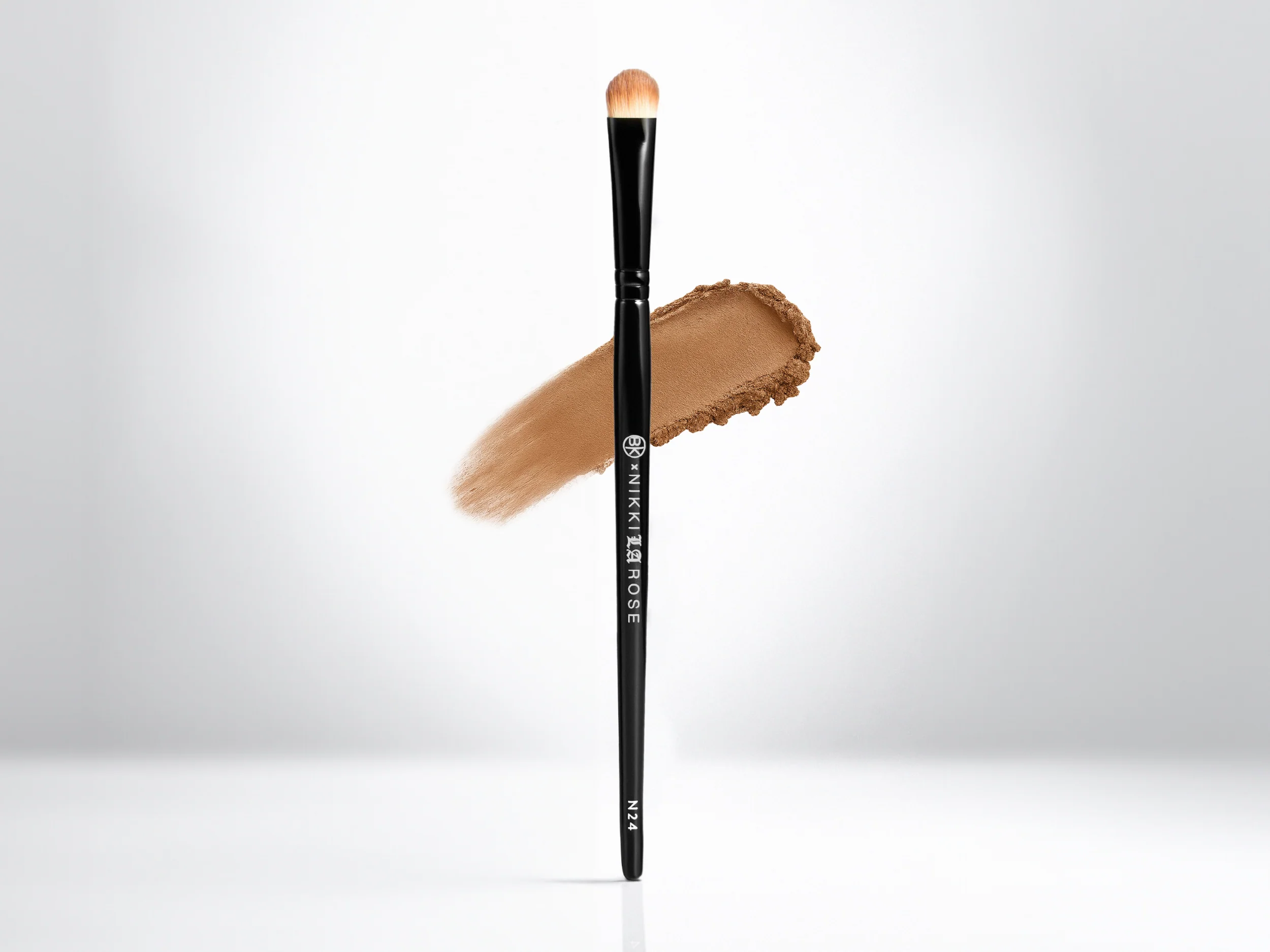 Nikki La Rose N24 Small Packer - Image 3